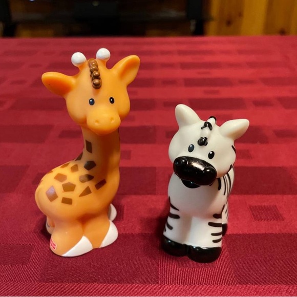 Fisher Price Little People 3-pc. Safari Train - Picture 13 of 16